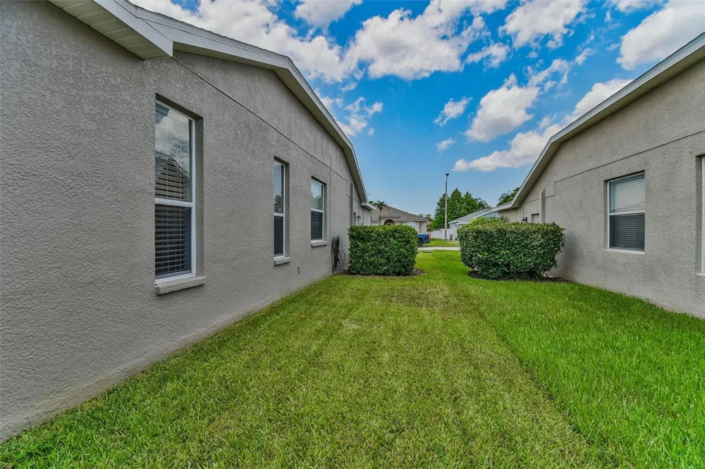 8706 LINEBROOK DRIVE Trinity, FL 34655