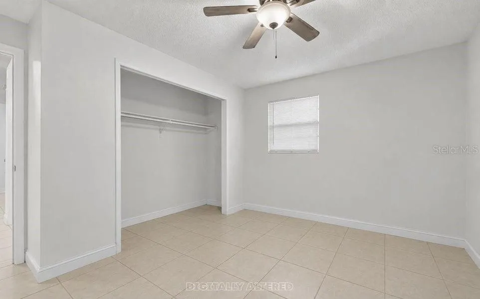912 ROYAL OAK COURT Holly Hill, FL 32117