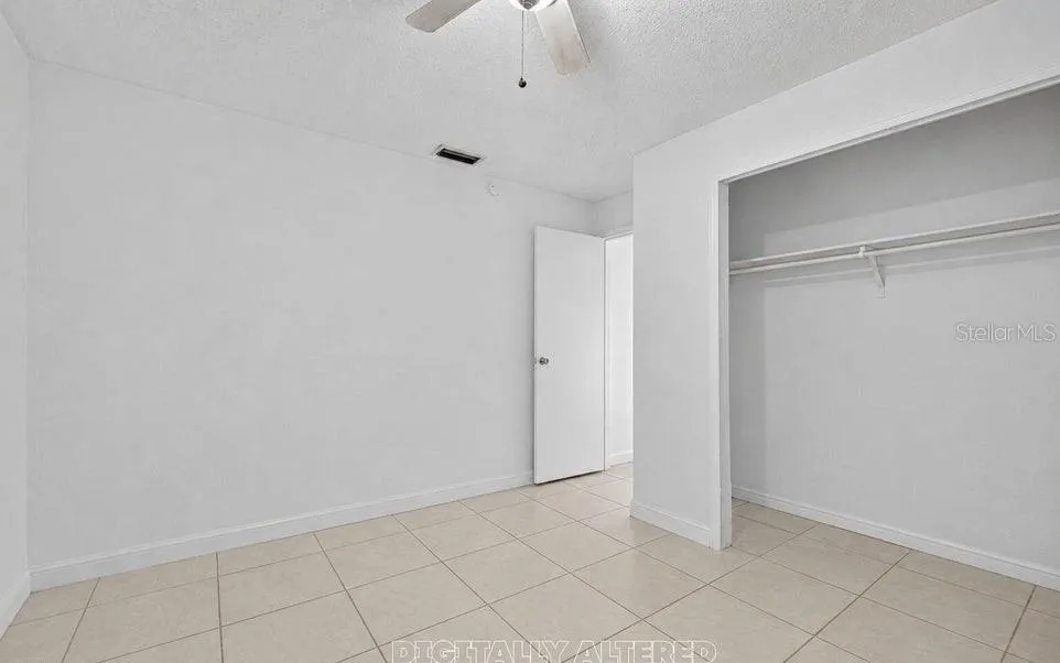 912 ROYAL OAK COURT Holly Hill, FL 32117