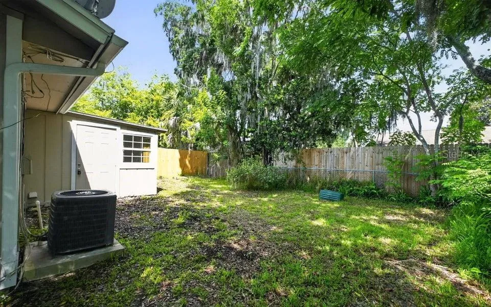 912 ROYAL OAK COURT Holly Hill, FL 32117