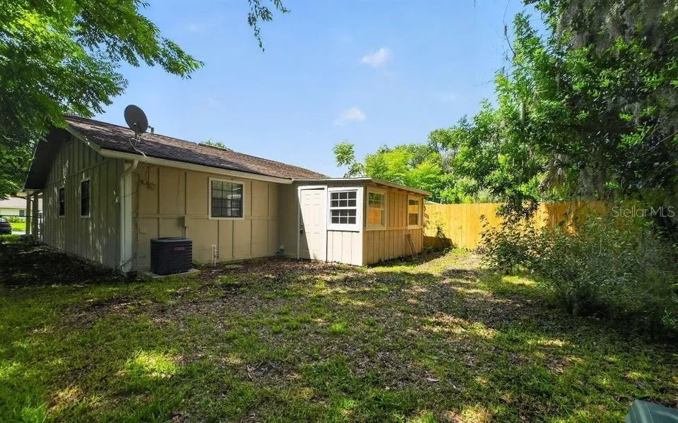 912 ROYAL OAK COURT Holly Hill, FL 32117