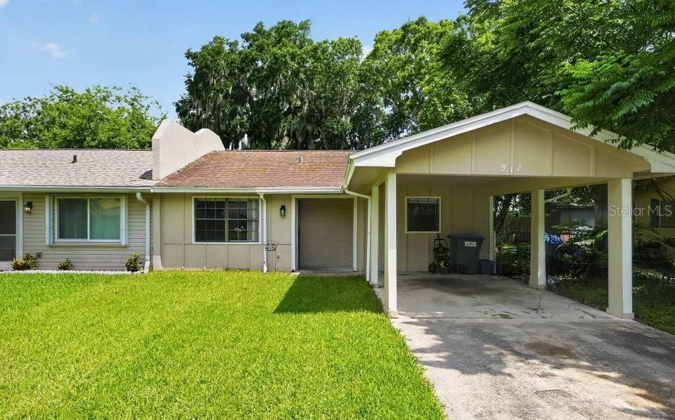 912 ROYAL OAK COURT Holly Hill, FL 32117