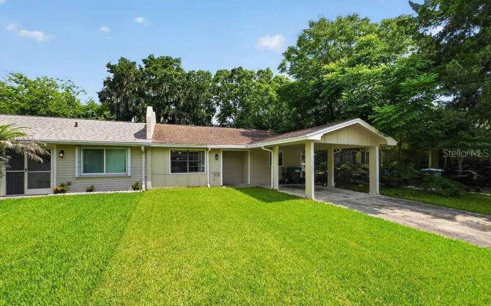 912 ROYAL OAK COURT Holly Hill, FL 32117