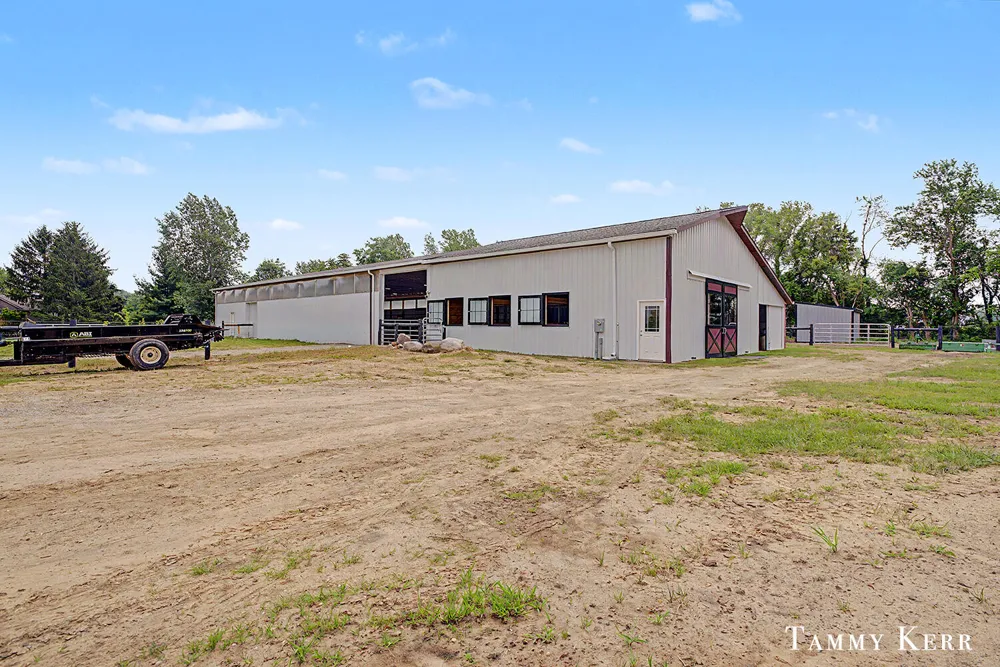 6220 146th Avenue Holland, MI 49423