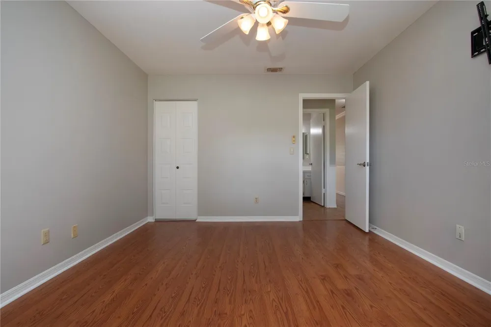 1828 FOXHUNT DRIVE #A Sun City Center, FL 33573