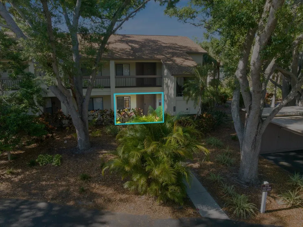 772 BIRD BAY DRIVE #104 Venice, FL 34285