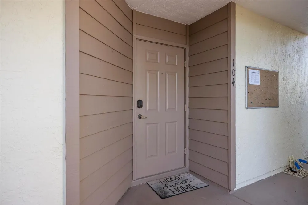 772 BIRD BAY DRIVE #104 Venice, FL 34285