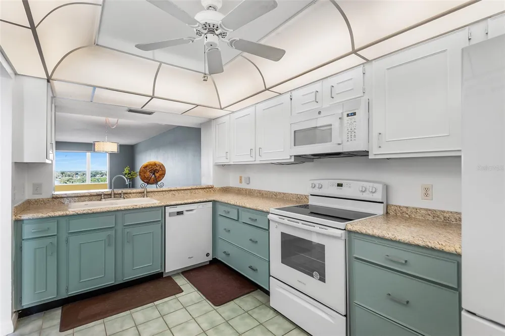 1776 6TH STREET NW #807 Winter Haven, FL 33881