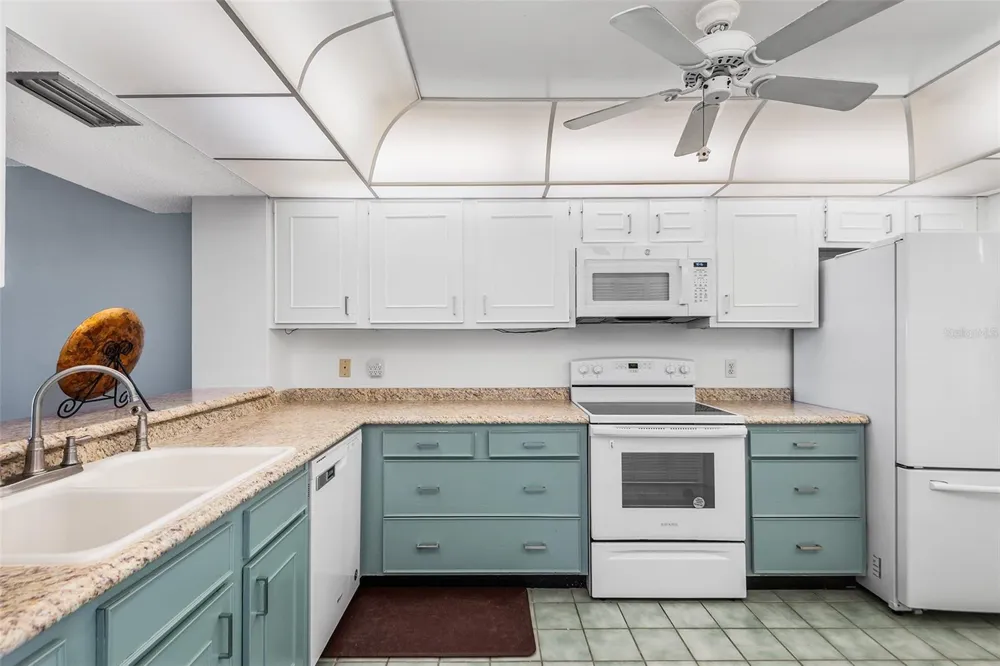 1776 6TH STREET NW #807 Winter Haven, FL 33881