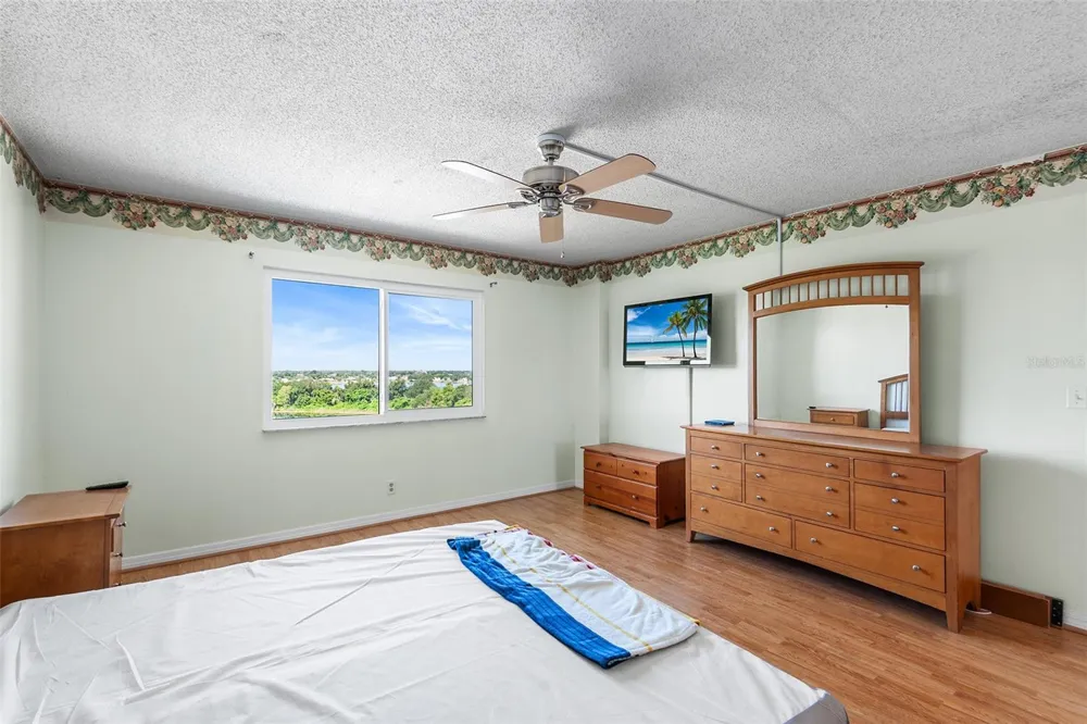 1776 6TH STREET NW #807 Winter Haven, FL 33881