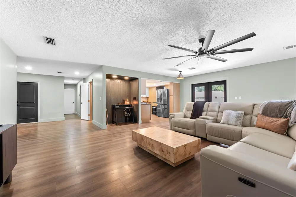 2817 YULE TREE DRIVE Edgewater, FL 32141