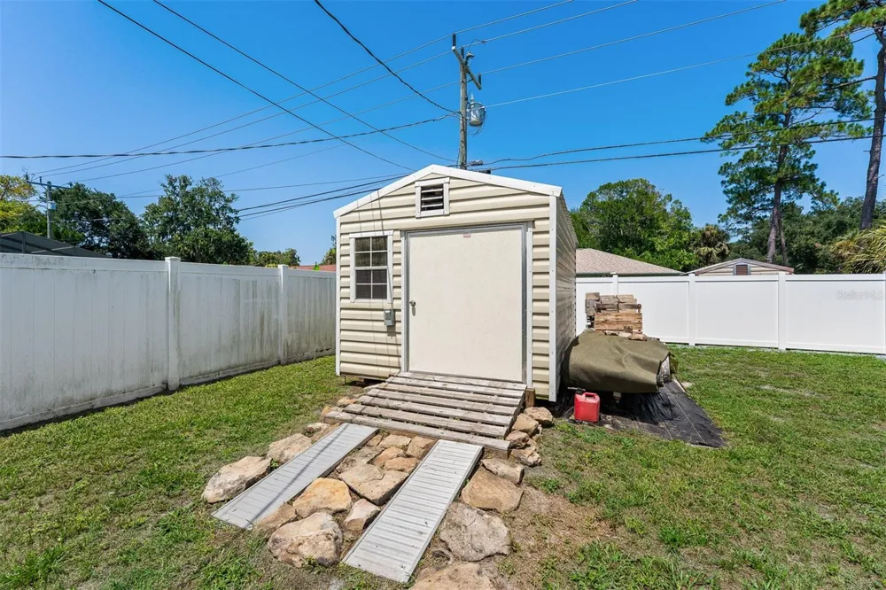 2817 YULE TREE DRIVE Edgewater, FL 32141