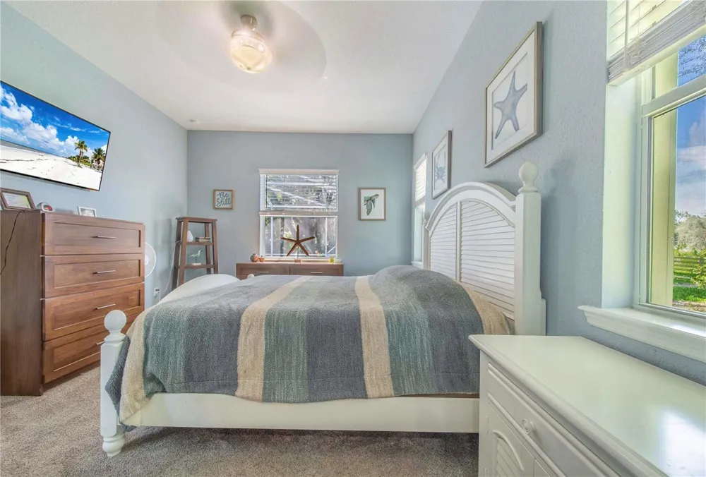 2424 BURNS AVENUE Lake Wales, FL 33898