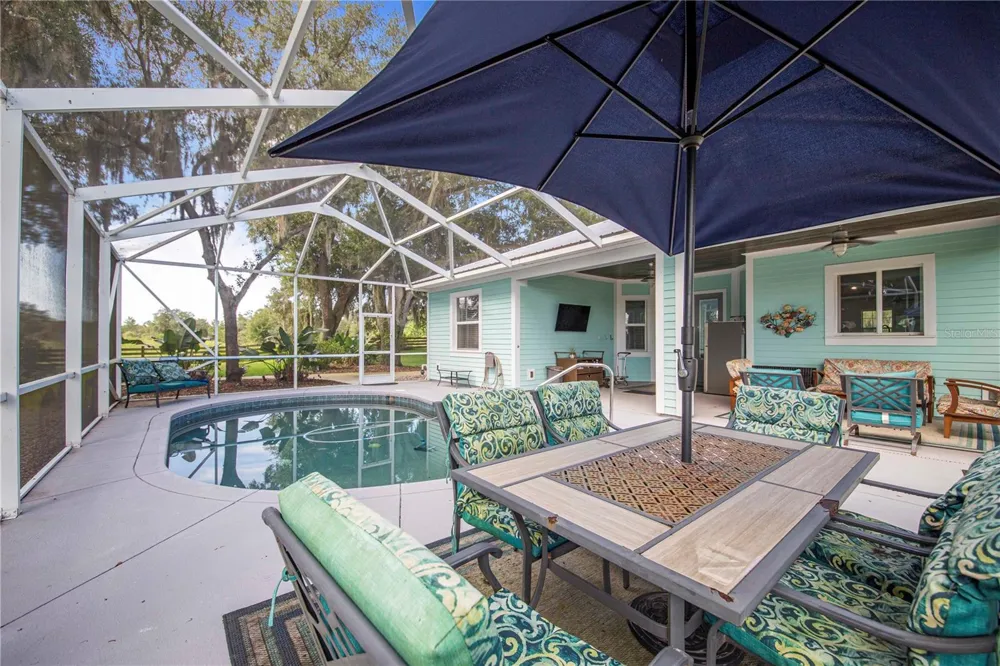 2424 BURNS AVENUE Lake Wales, FL 33898