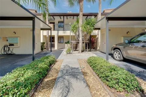360 THREE LAKES LANE #E