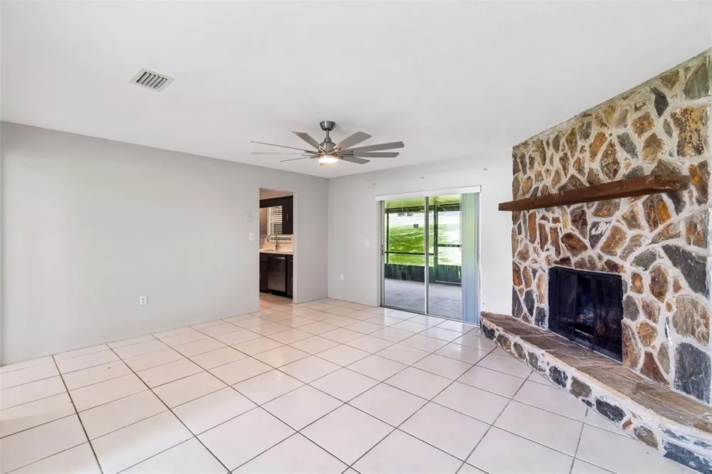 400 E SILVER STAR ROAD Ocoee, FL 34761