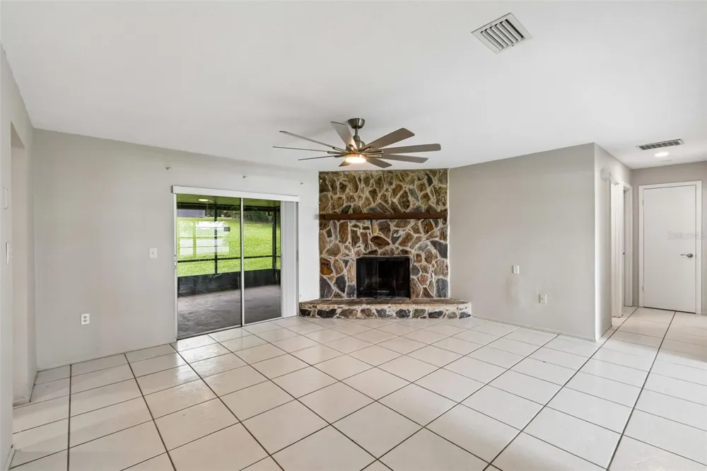 400 E SILVER STAR ROAD Ocoee, FL 34761