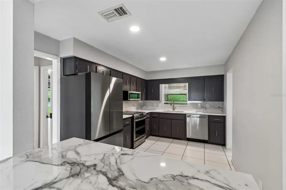 400 E SILVER STAR ROAD Ocoee, FL 34761