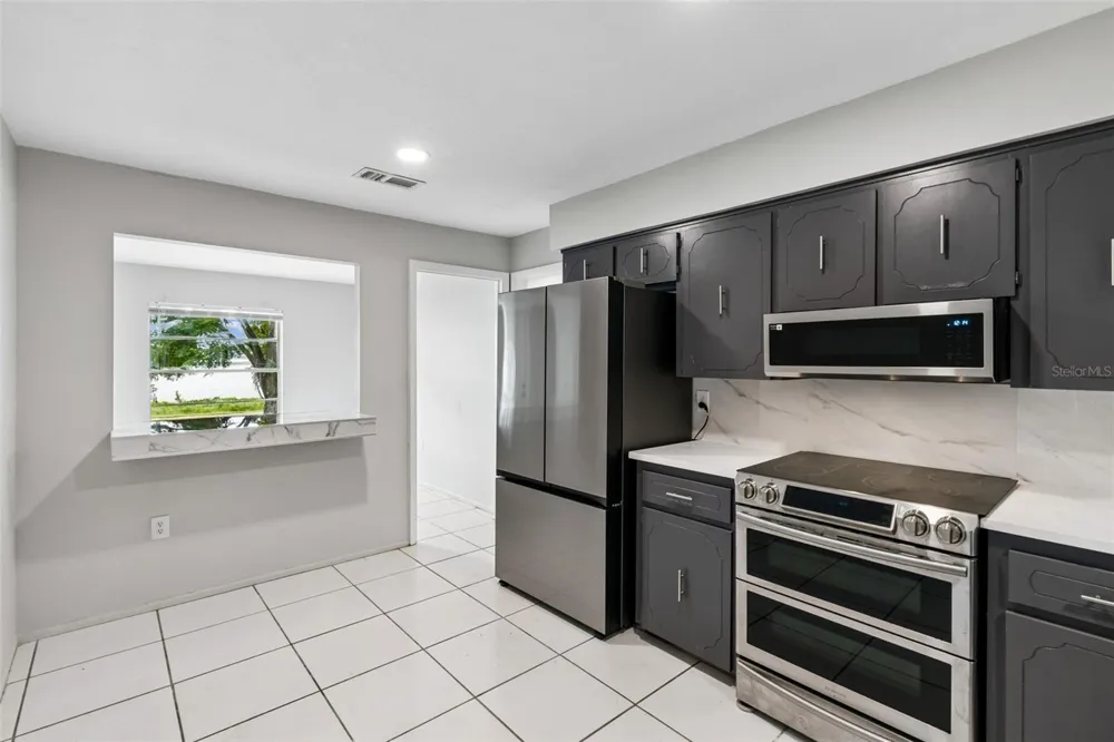 400 E SILVER STAR ROAD Ocoee, FL 34761