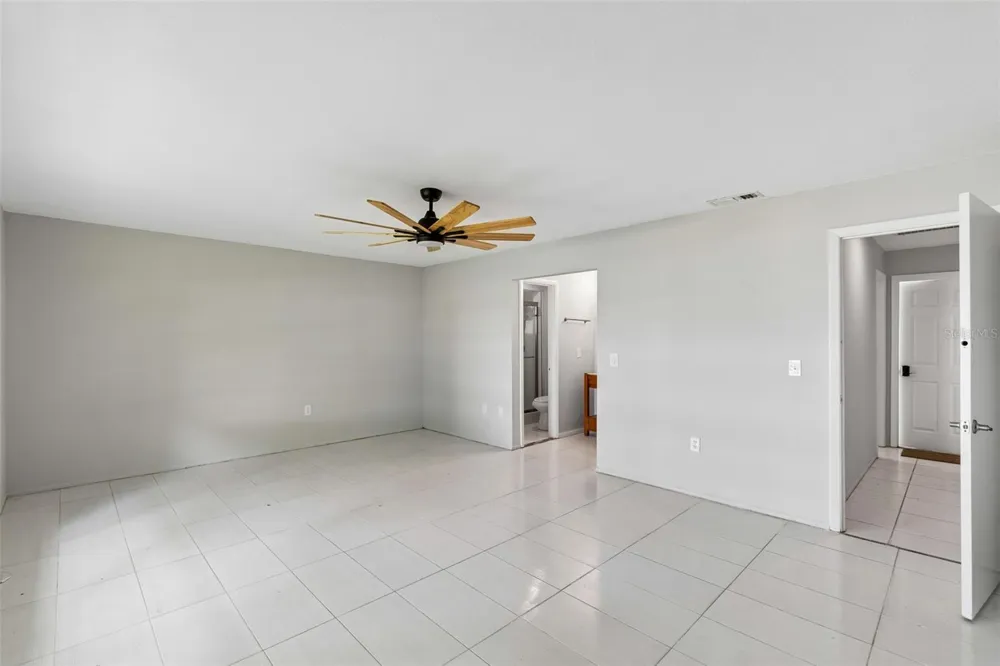 400 E SILVER STAR ROAD Ocoee, FL 34761