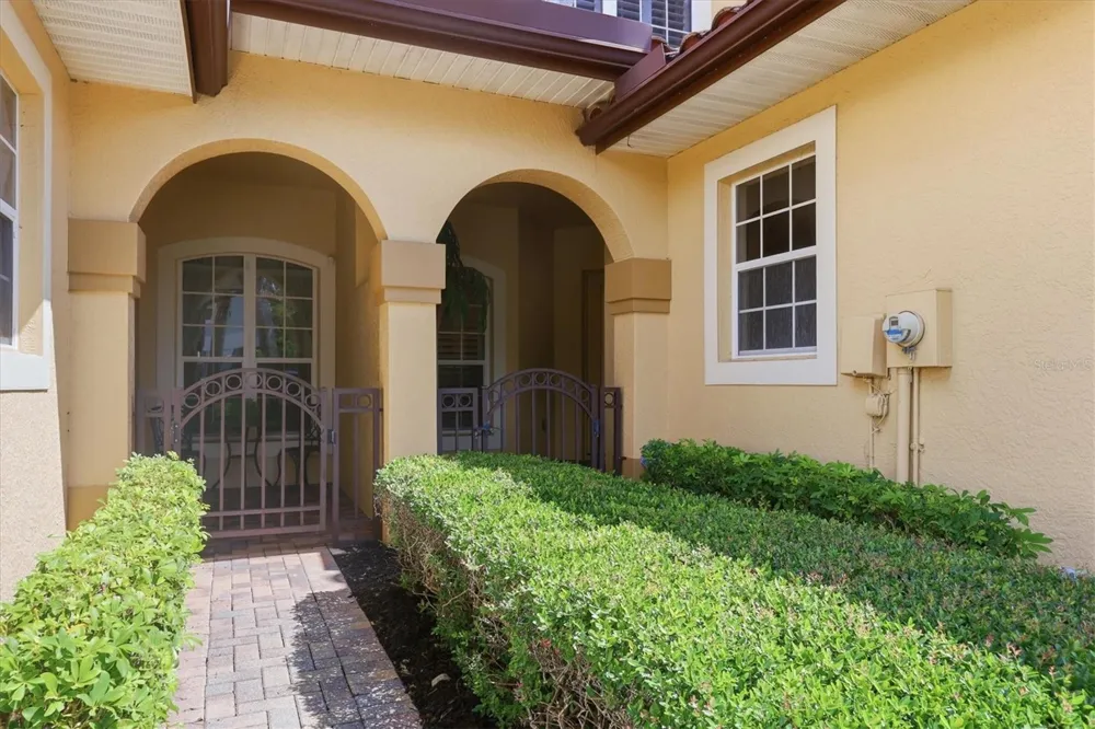 8434 MIRAMAR WAY Lakewood Ranch, FL 34202