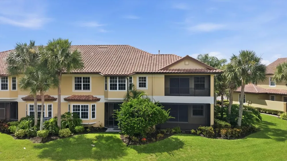 8434 MIRAMAR WAY Lakewood Ranch, FL 34202