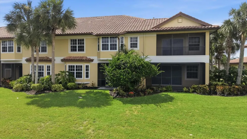 8434 MIRAMAR WAY Lakewood Ranch, FL 34202