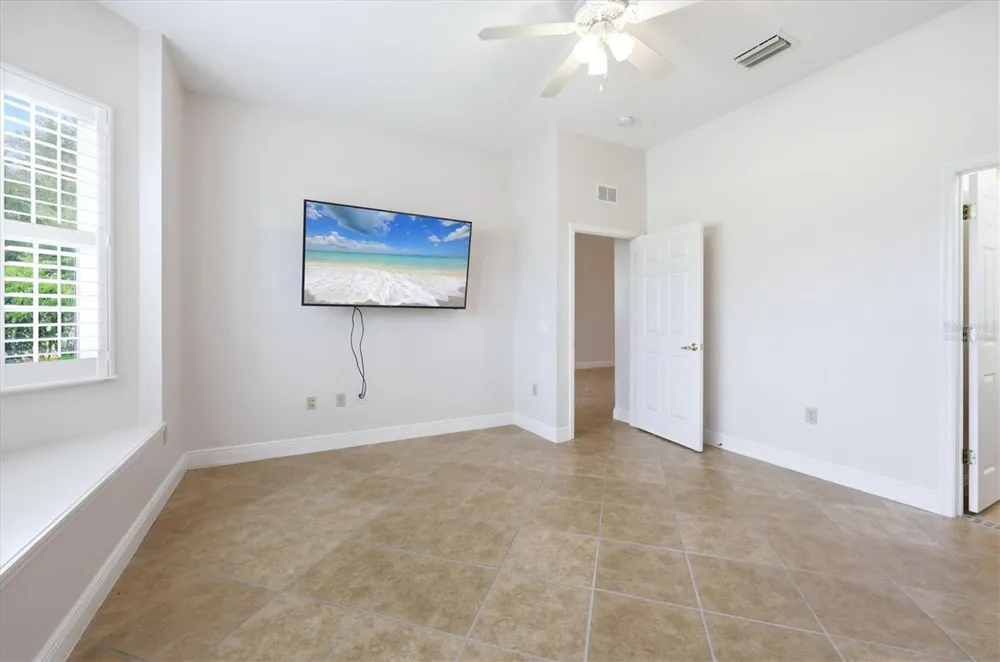 8434 MIRAMAR WAY Lakewood Ranch, FL 34202