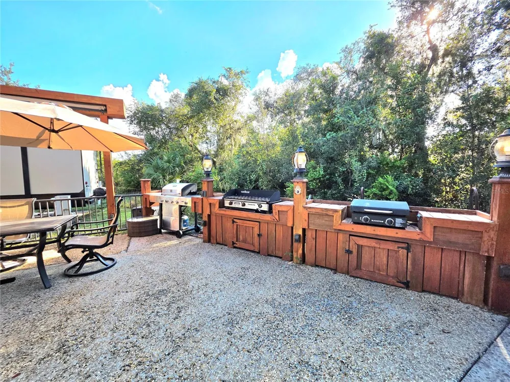 411 LONGHORN DRIVE Lake Wales, FL 33853