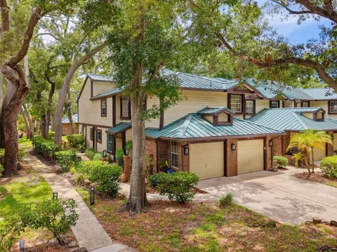 1491 MAHOGANY LANE #1491