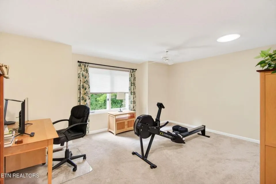 150 Lynhurst Dr Crossville, TN 38558