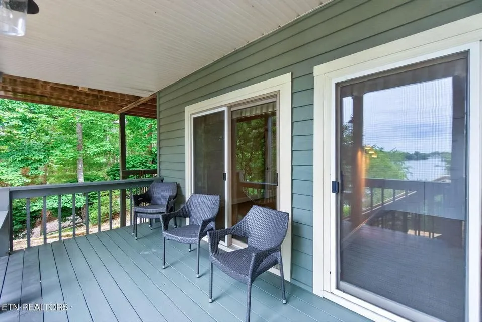 150 Lynhurst Dr Crossville, TN 38558