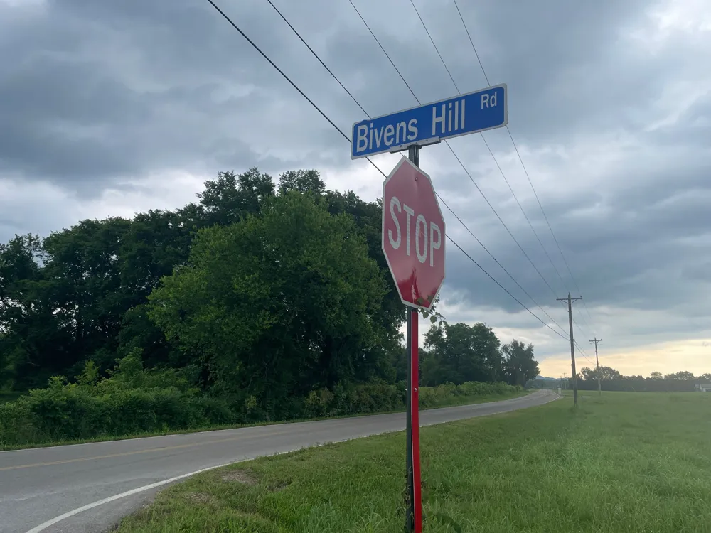 3822 Bivens Hill Rd Readyville, TN 37149