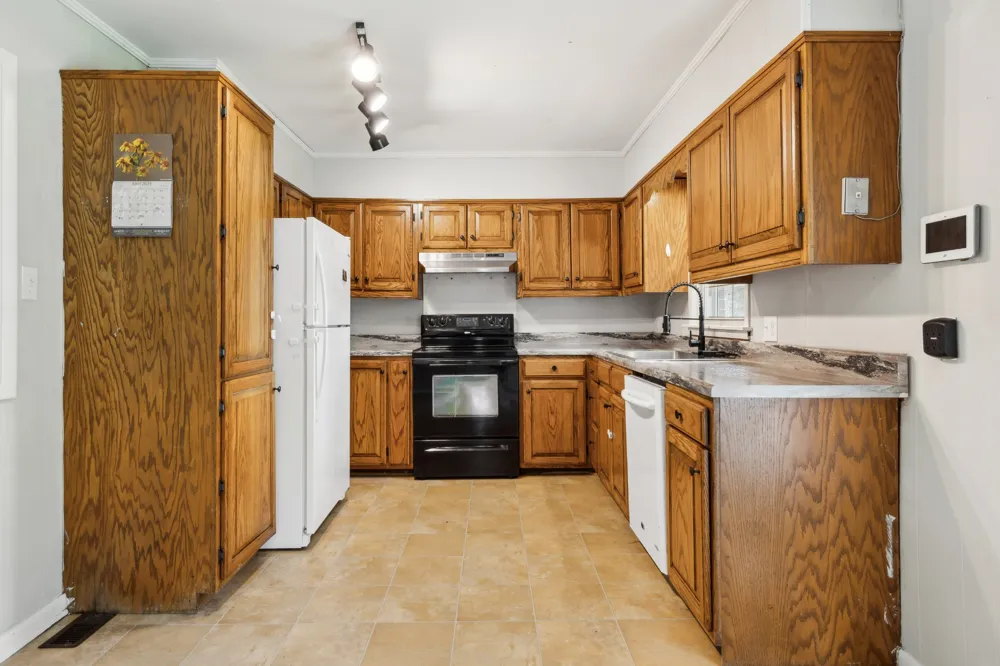 917 Springmont Dr Hopkinsville, KY 42240