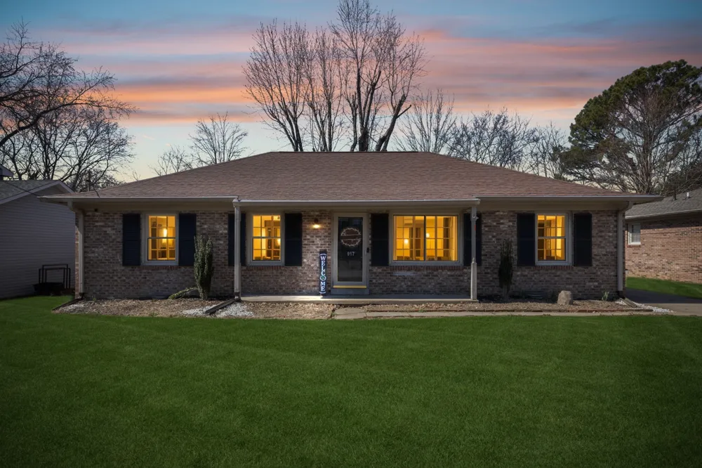 917 Springmont Dr Hopkinsville, KY 42240