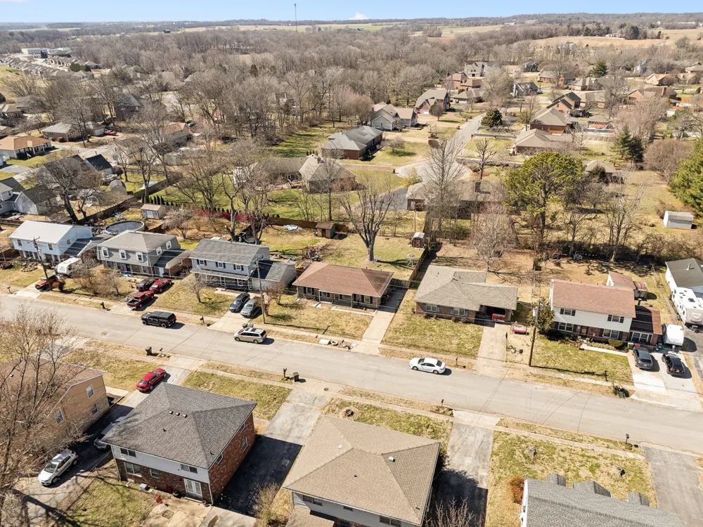 917 Springmont Dr Hopkinsville, KY 42240