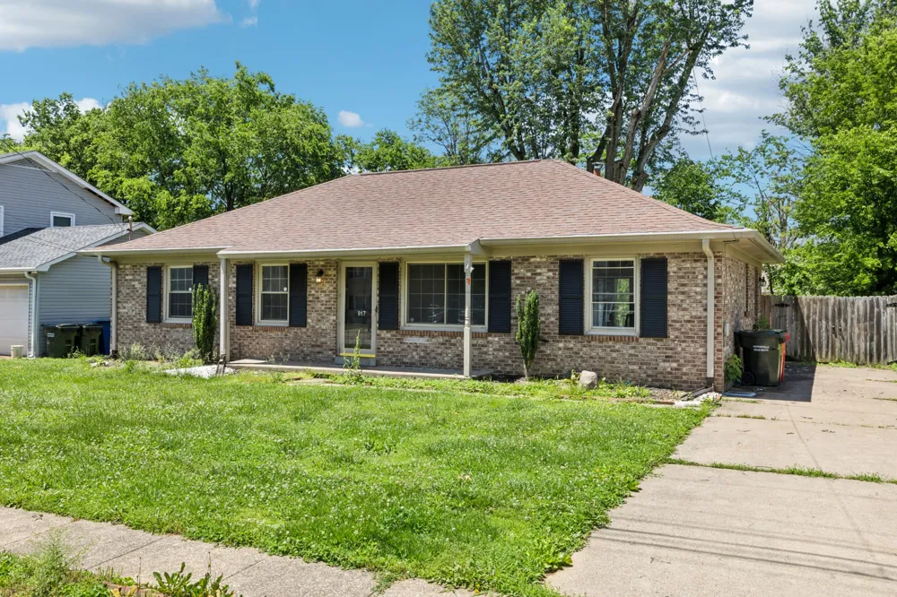 917 Springmont Dr Hopkinsville, KY 42240