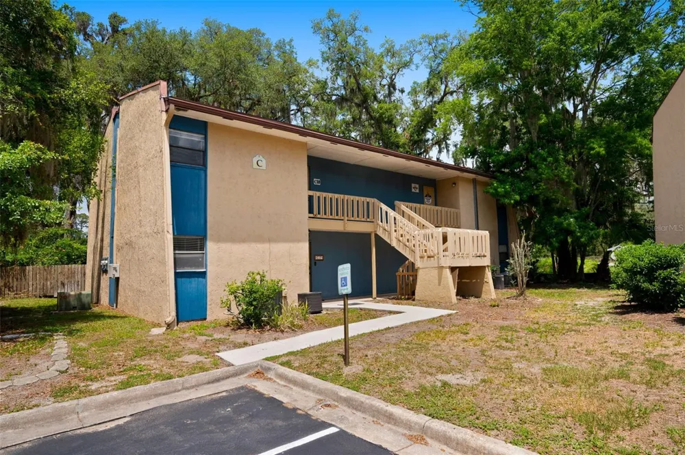2811 SW ARCHER ROAD #C18 Gainesville, FL 32608