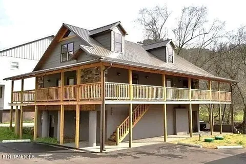 126 Rafter Rd