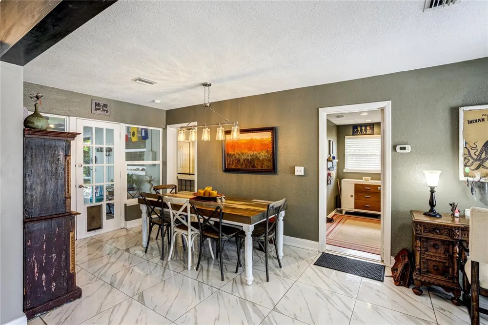 326 MEHLENBACHER ROAD Belleair, FL 33756