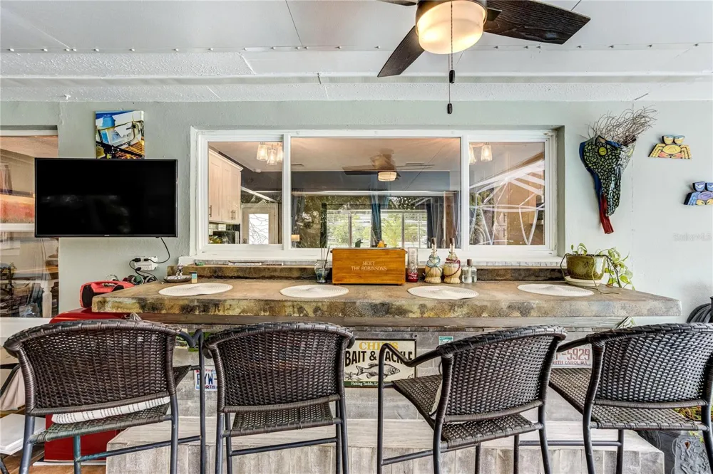 326 MEHLENBACHER ROAD Belleair, FL 33756