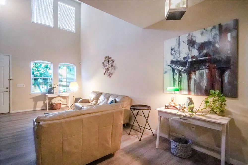 2925 AQUA VIRGO LOOP #25 Orlando, FL 32837