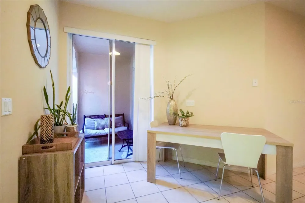 2925 AQUA VIRGO LOOP #25 Orlando, FL 32837