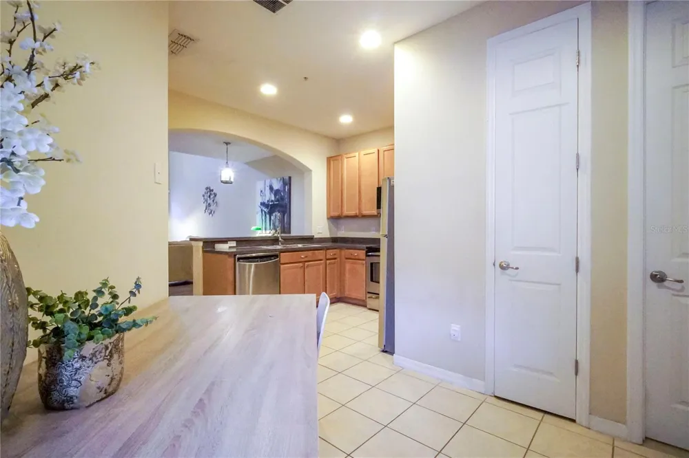 2925 AQUA VIRGO LOOP #25 Orlando, FL 32837