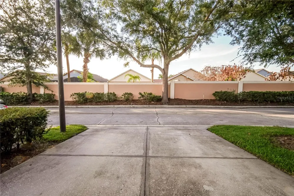 2925 AQUA VIRGO LOOP #25 Orlando, FL 32837