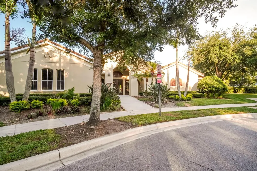 2925 AQUA VIRGO LOOP #25 Orlando, FL 32837