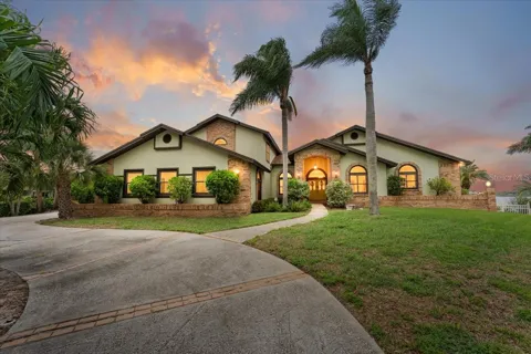 1589 MARY LANE