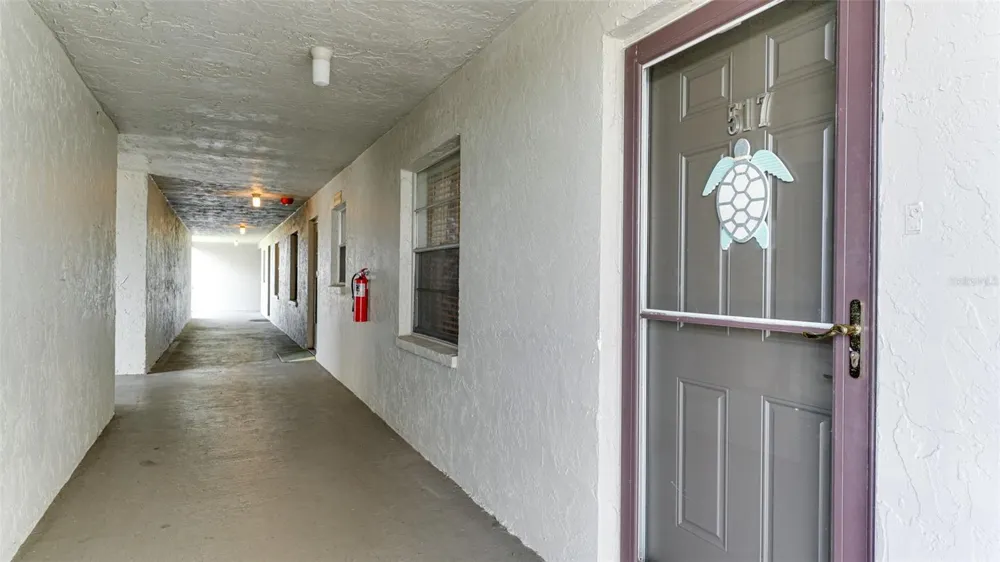 3276 LAKE BAYSHORE DRIVE #O-517 Bradenton, FL 34205