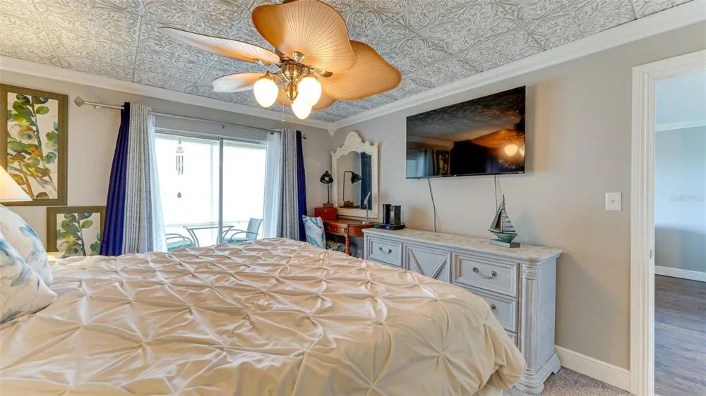 3276 LAKE BAYSHORE DRIVE #O-517 Bradenton, FL 34205