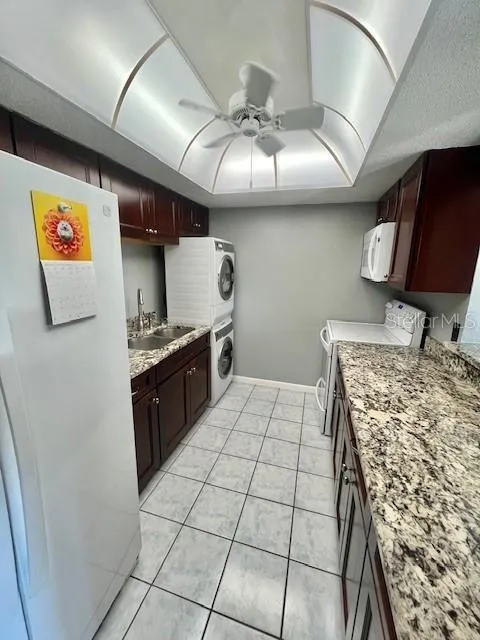 625 KEENE ROAD #T5 Clearwater, FL 33755